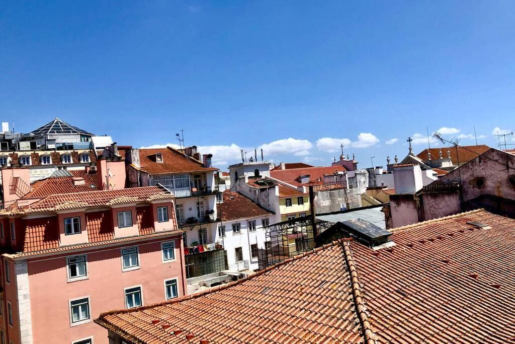 32 2 - Heart Of Lisbon Private Apartment, Bairro Alto Exteriör bild